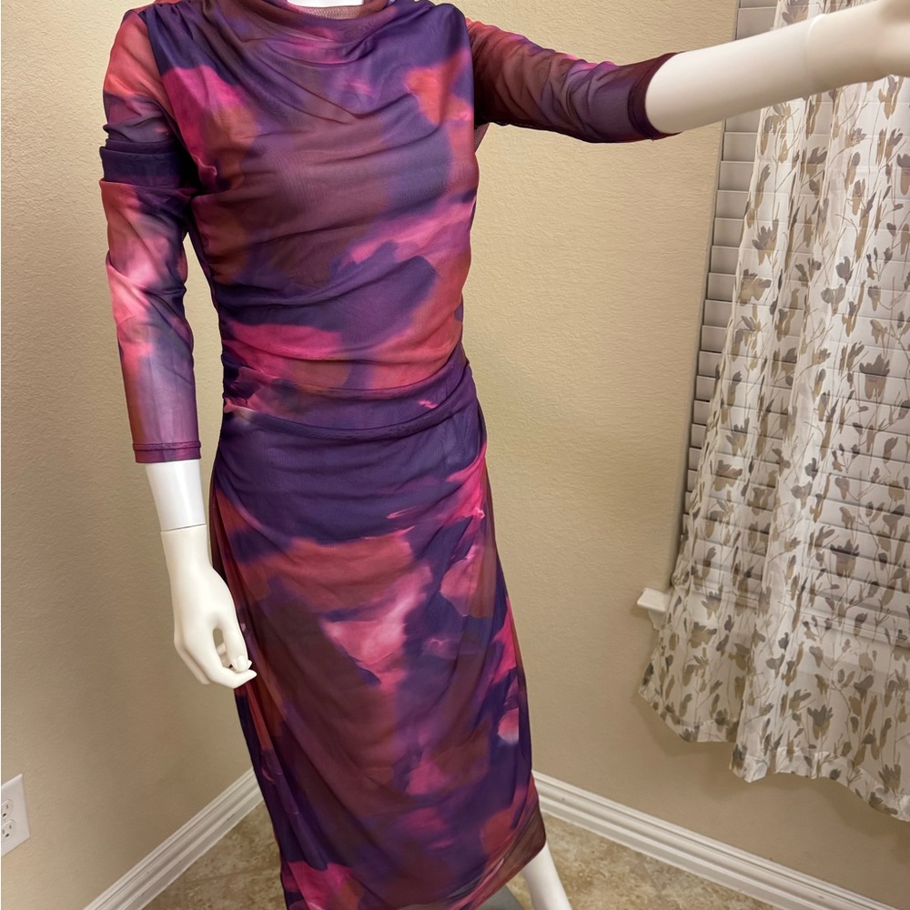 Elegant Long Sleeve Dress in Purple and Pink